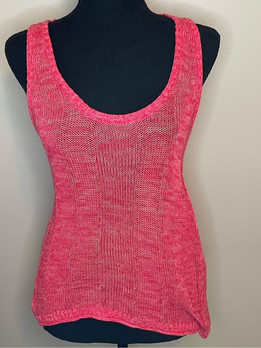 Mossimo Supply Co. Bright Pink Knit Scoop Neck Tank
